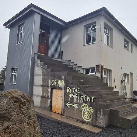 Grund In Olafsvikアパートメント エクステリア 写真